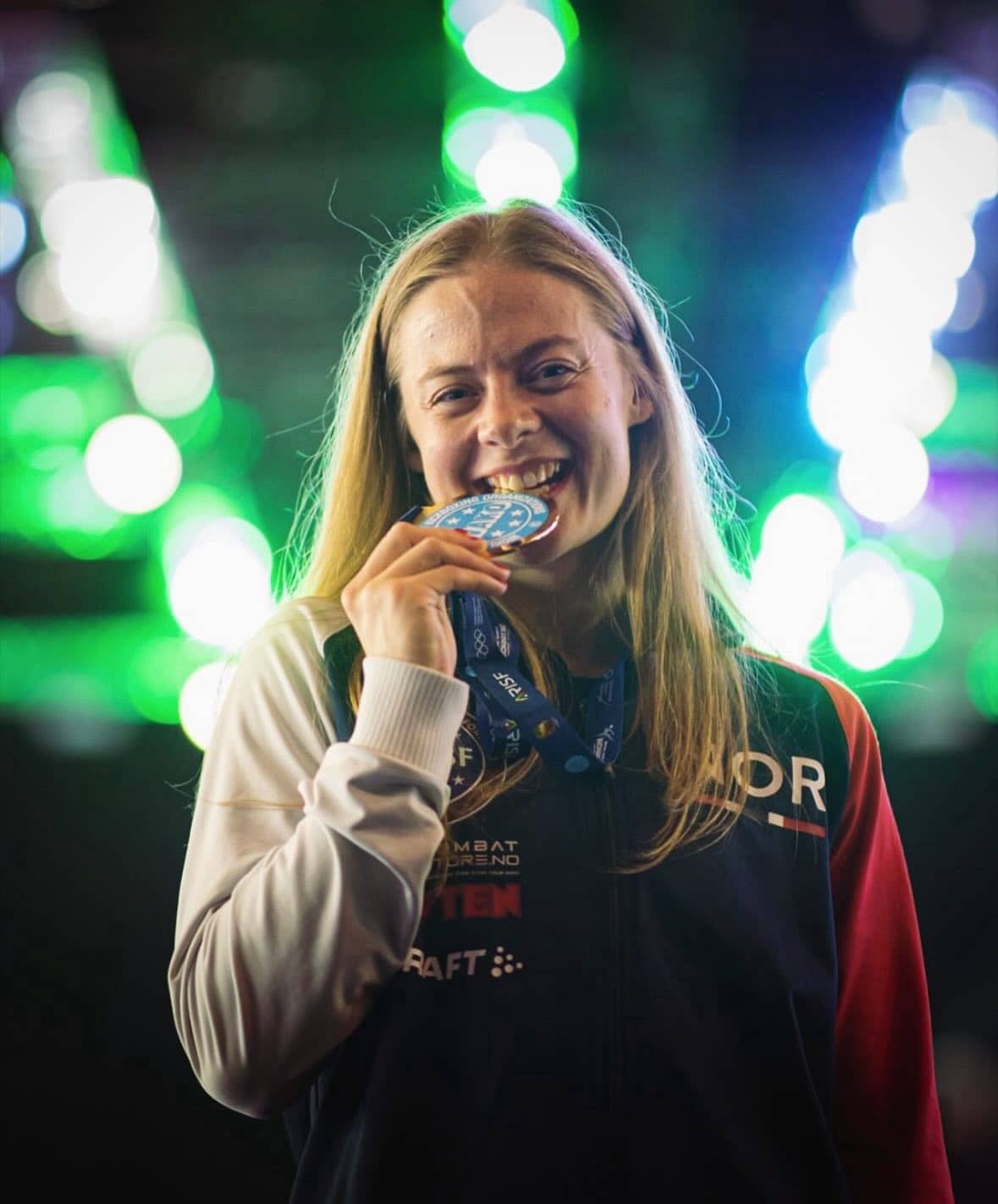 Det norske kickboxinglandslaget med medaljer fra WAKO VM 2025 i Abu Dhabi