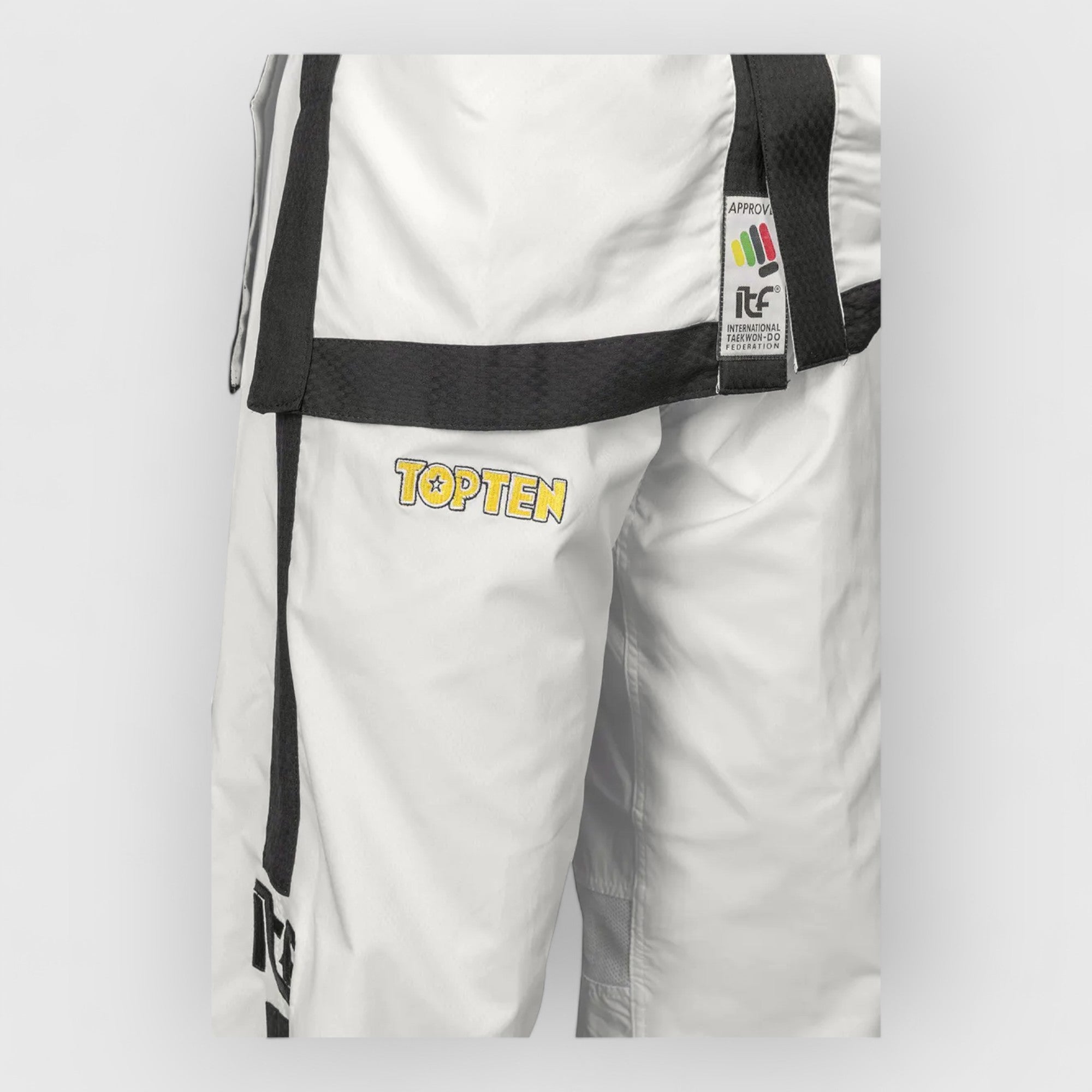 TOP TEN Taekwon - Do Instructor Dobok Premium Gold (4th - 6th Da - CombatStore.no