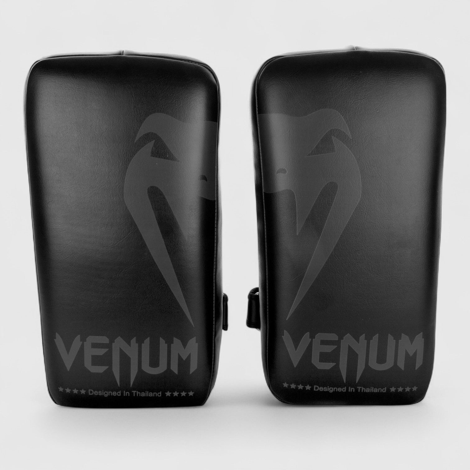 VENUM Giant Kick Pads - CombatStore.no