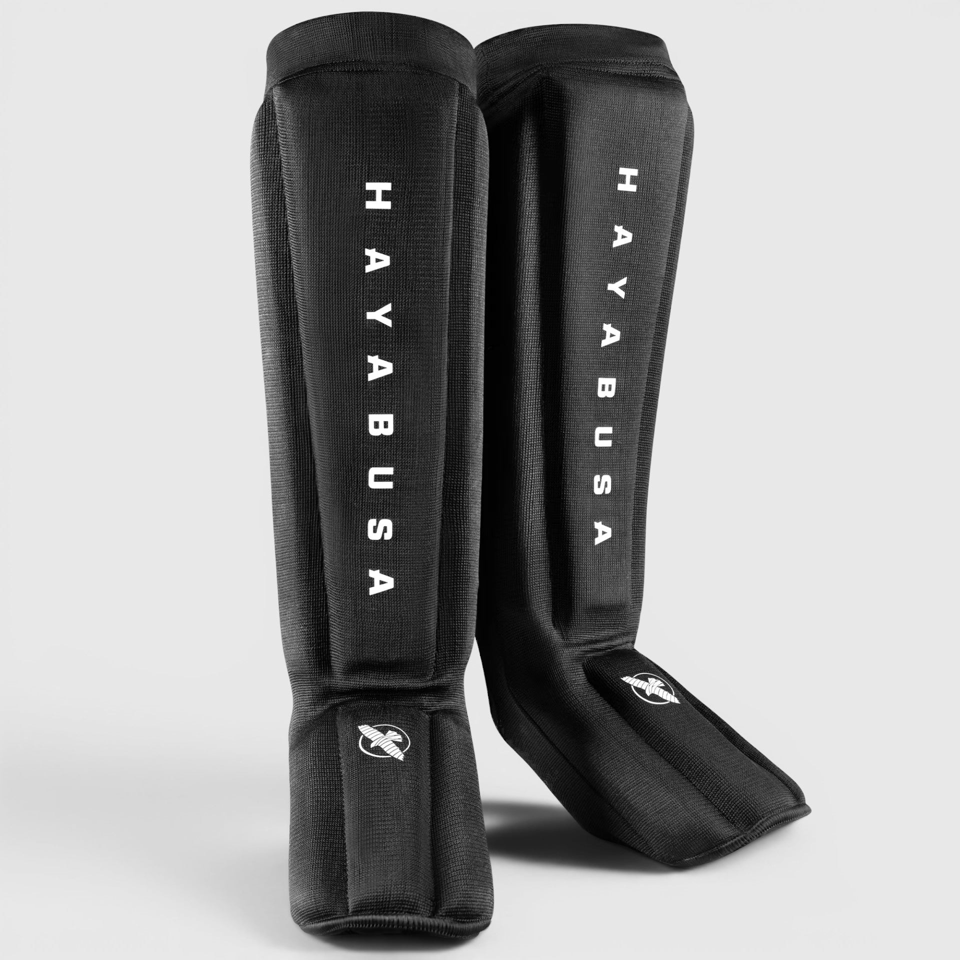 Hayabusa Core skinnleggbeskyttere med strømpe (Sleeved)