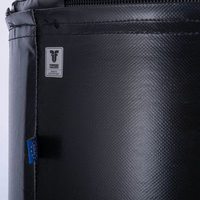 FIGHTER frittstående boksesekk Classic - Svart og gull - CombatStore.no