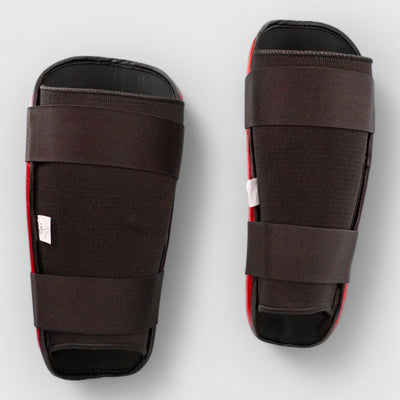 TOP TEN Leggbeskytter WAKO Style - Rød/Blå - CombatStore.no