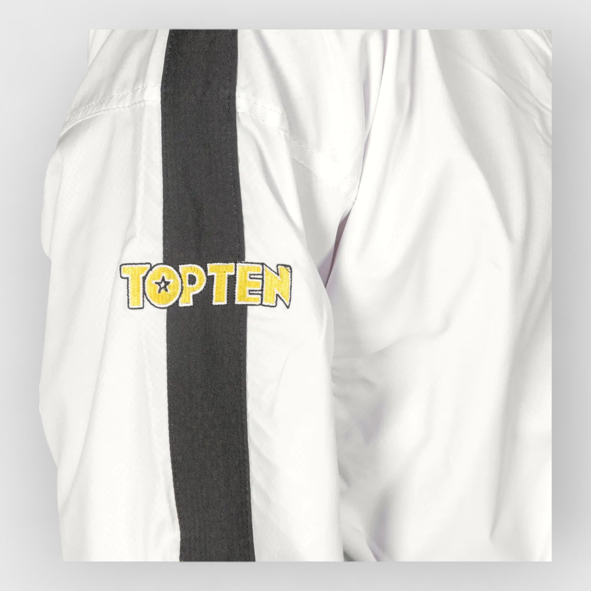 TOP TEN Taekwon - Do Instructor Dobok Premium Gold (4th - 6th Da - CombatStore.no