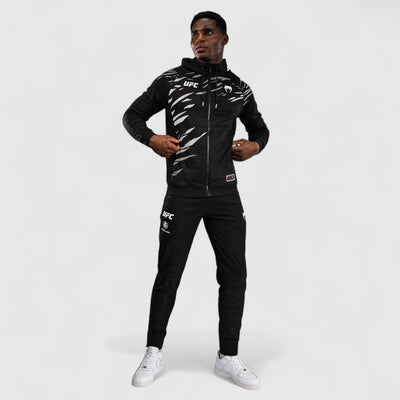 VENUM Fusion Autentisk Fight night hettejakke Svart og hvit - CombatStore.no