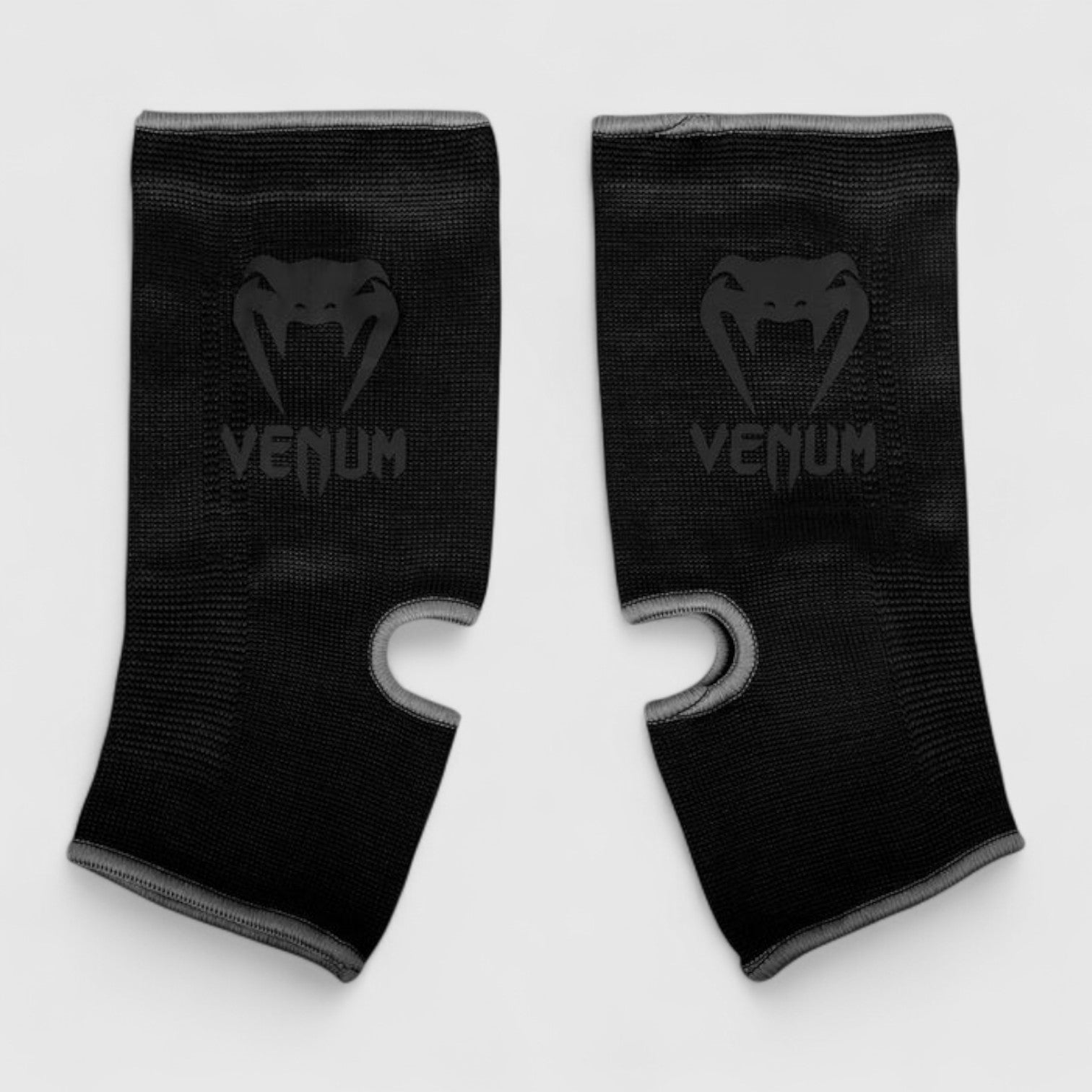 VENUM Kontact Ankelbeskyttere - Svart - CombatStore.no